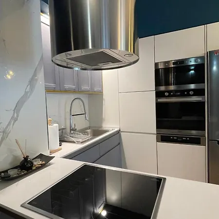 Leonine Loft - Spotless, Stylish Luxury Apartman *