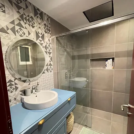 Leonine Loft - Spotless, Stylish Luxury *